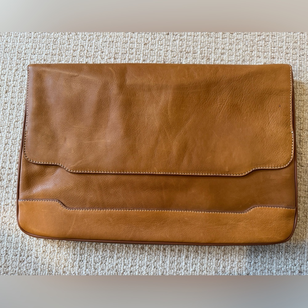 Clava American leather document folio